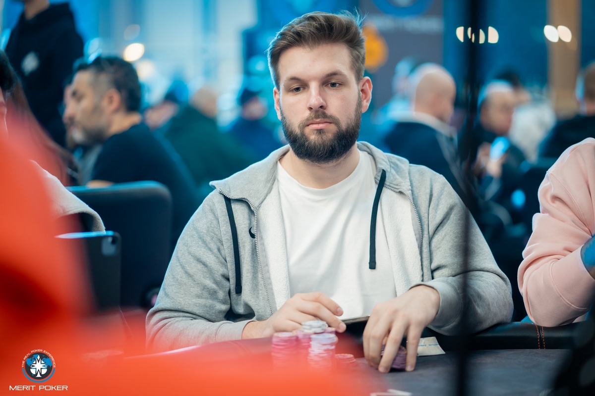 Dawid Smolka Merit Poker